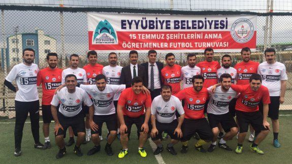 15 Temmuz Şehitlerini Anma Öğretmenler Arası Futbol Turnuvası