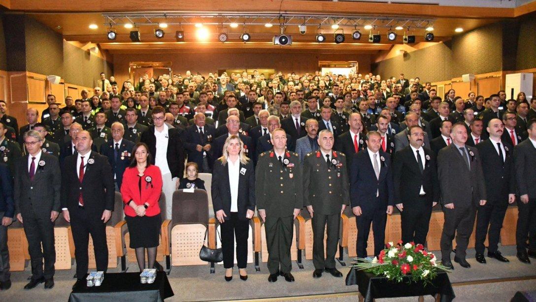 Büyük Önder Mustafa Kemal Atatürk'ü 10 Kasım'da saygı, sevgi ve özlemle anıyoruz.